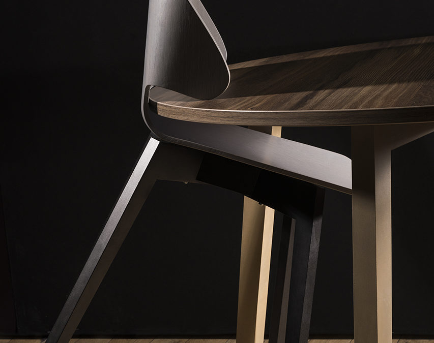 Ecce pour Simire : chaise de restauration design et brevetée